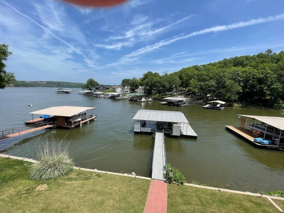 Natural landscape, Lake view