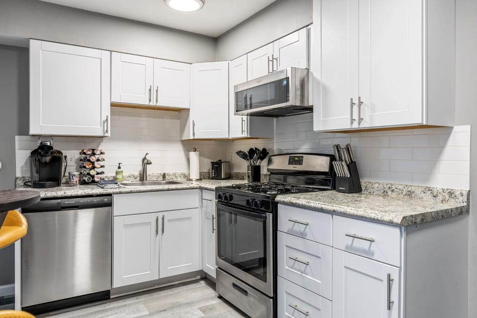 Day, Coffee/tea facilities, Kitchen or kitchenette, Photo of the whole room