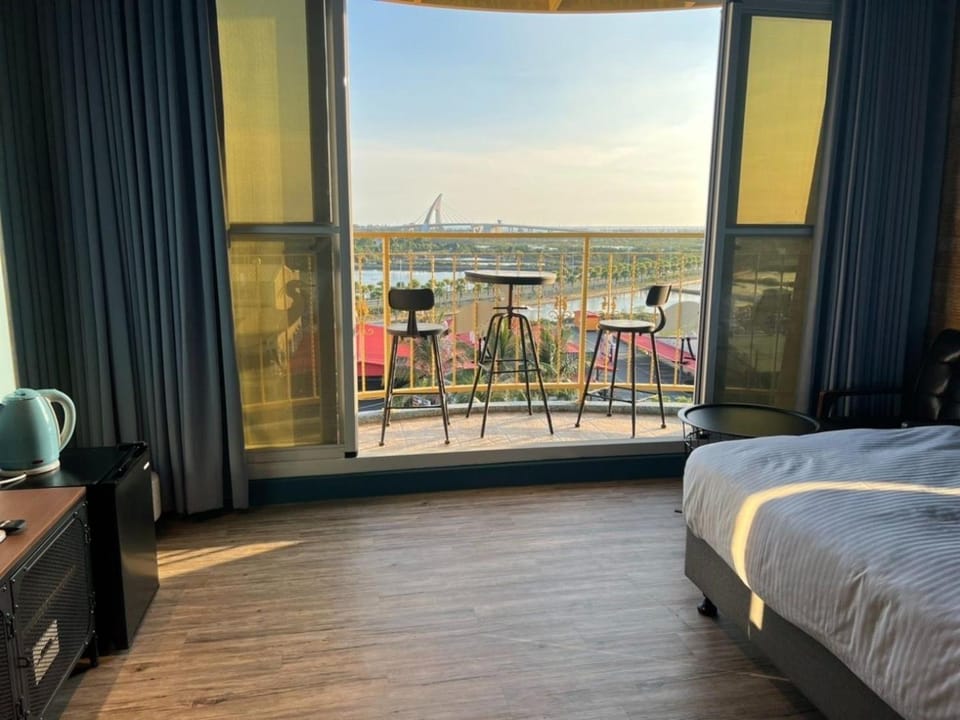 Towards The Bay Vacation rental in Kaohsiung