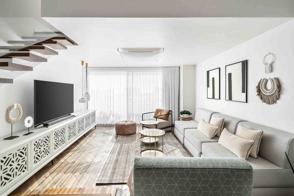 TV and multimedia, Living room, Seating area