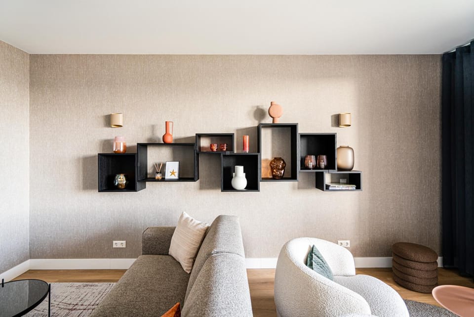 Living room, Seating area