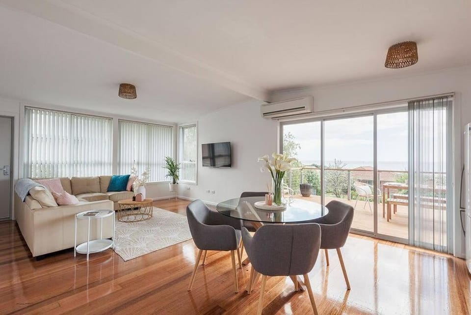 House on Hampson House in Penguin