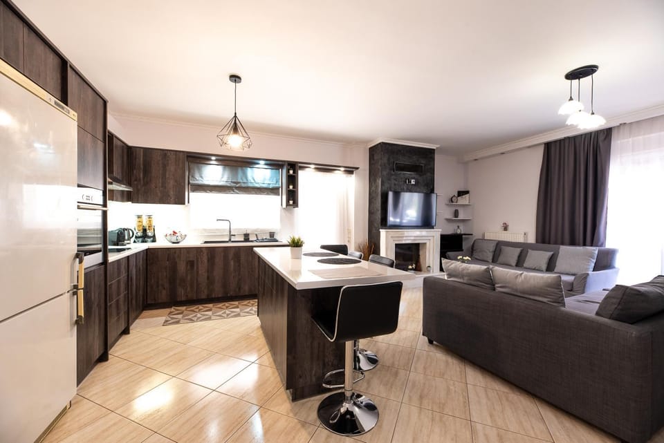 Kitchen or kitchenette, Living room, Seating area