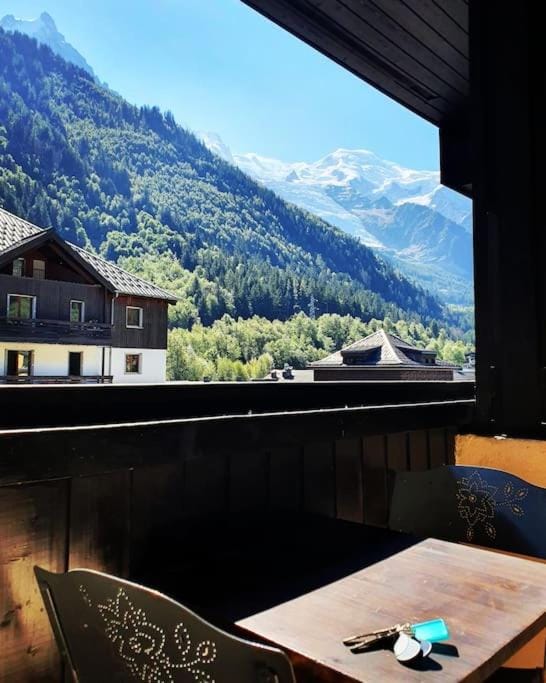 Superbe 2 pièces, centre vue Mont-Blanc avec balcon et parking gratuit Apartment in Chamonix