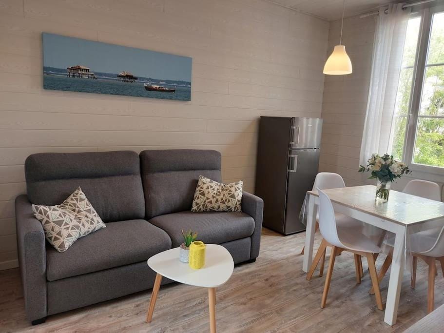 APPARTEMENT 4 PERSONNES ARCACHON Wifi Parking Apartment in Arcachon