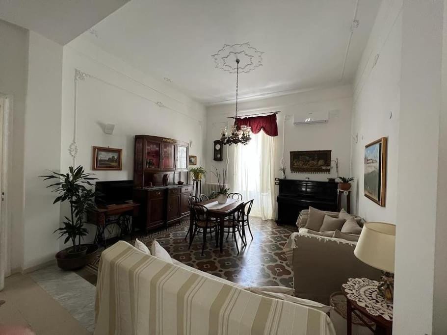 Lux Domus Apartment in Bari