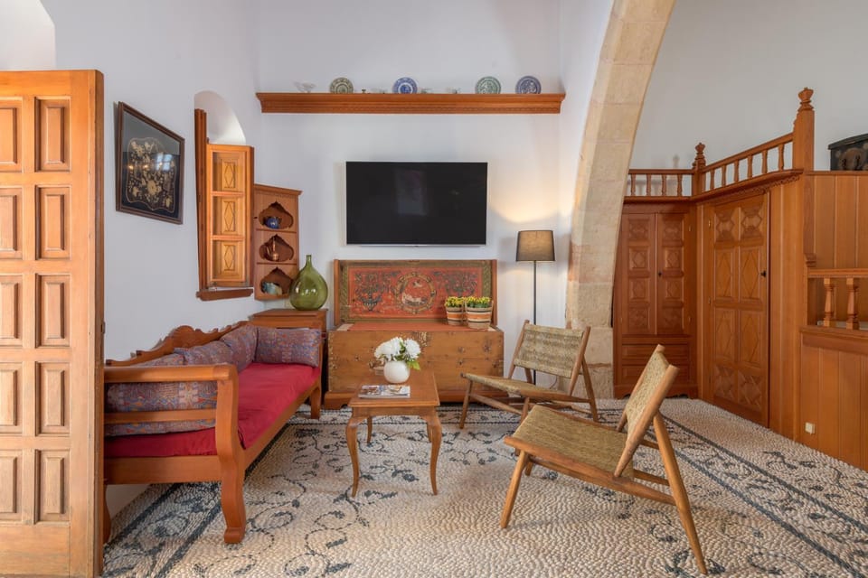 Evangelia's Traditional Villa Lindos Villa in Lindos