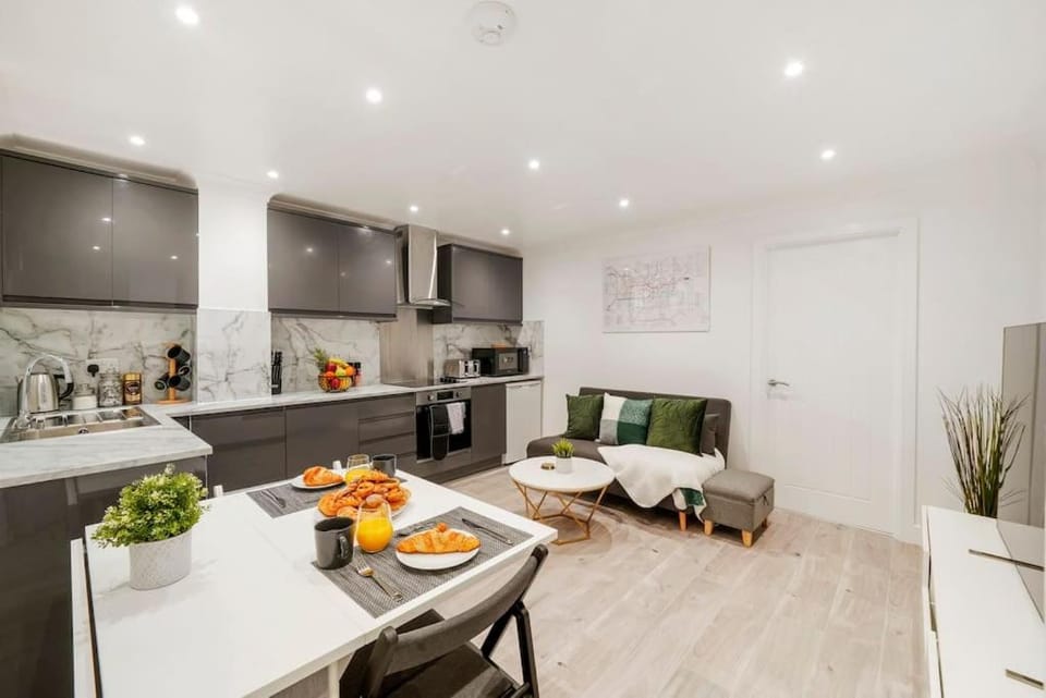 Modern 2 bedroom apartment in the heart of London Apartment in London