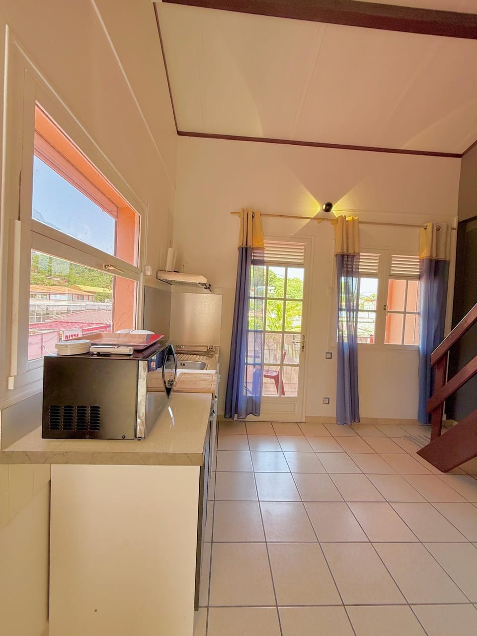 Studio La Case Bourbon Apartment in Sainte-Anne