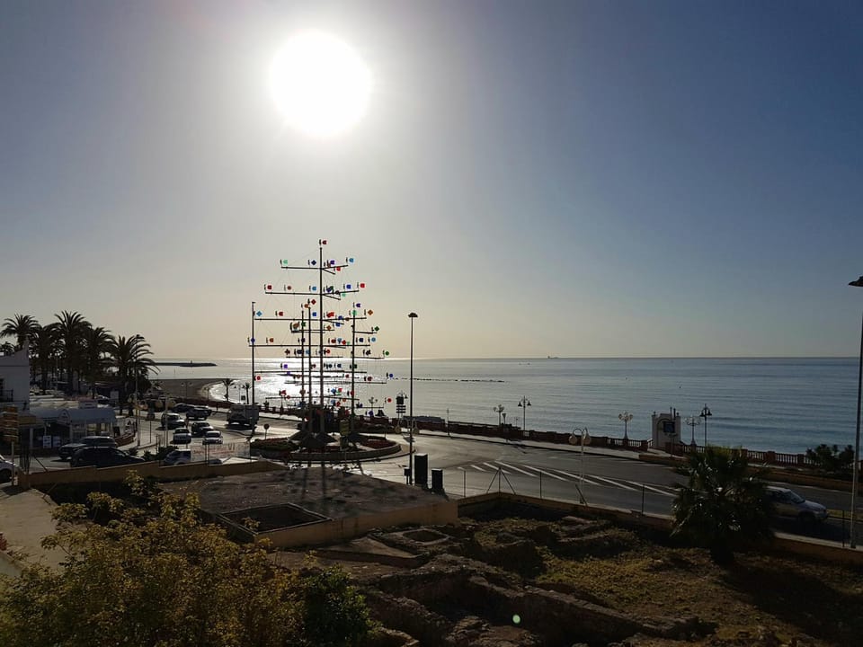 Sunny Beach Apartment in Benalmadena