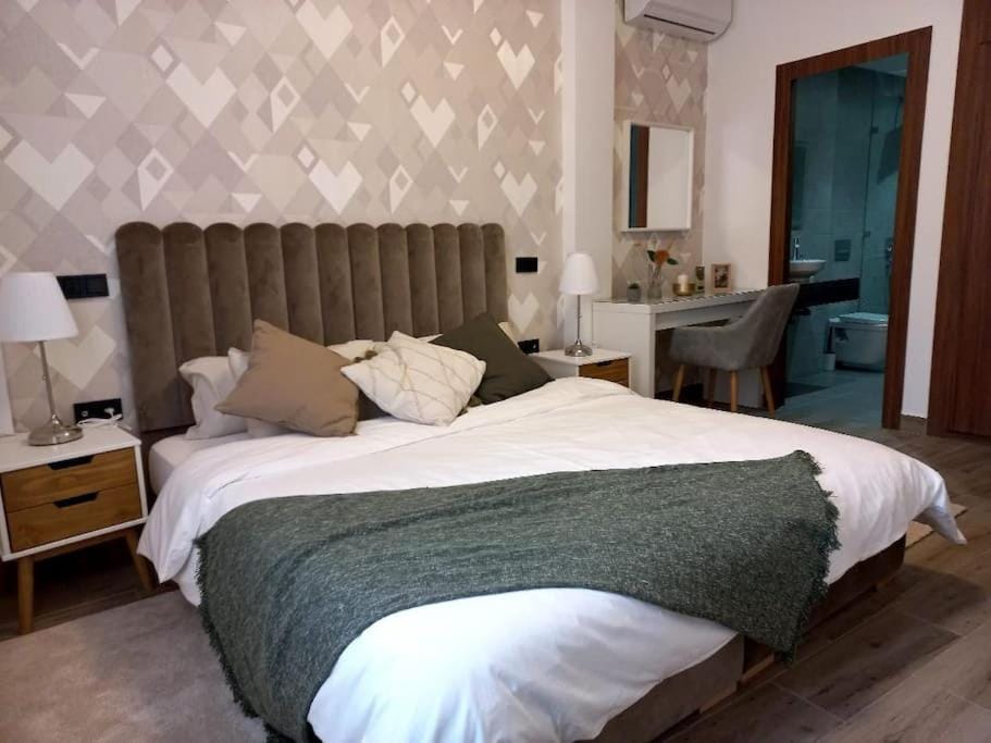 Appartement cosy au cœur de Marrakech avec piscine Apartment in Marrakesh