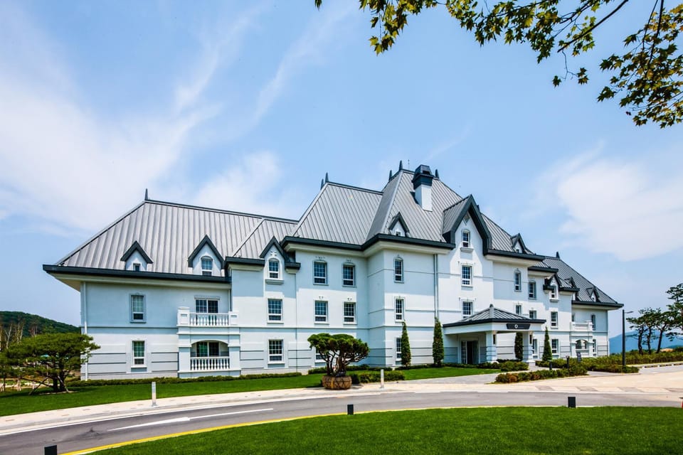 Sono Felice Village VivaldiPark Resort in Gyeonggi-do