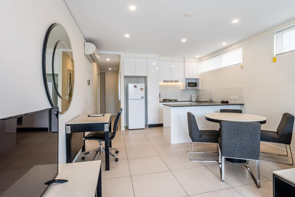 Comfort Two bedroom Apartment with Free parking In Valley Apartment in Brisbane