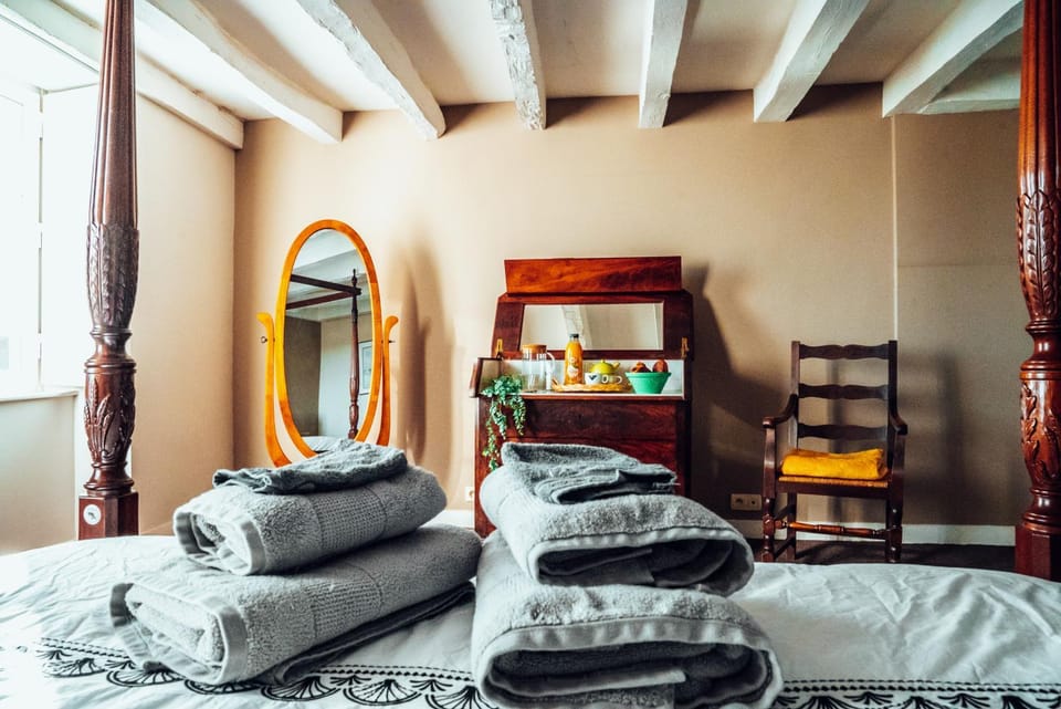Bed, Bedroom, River view