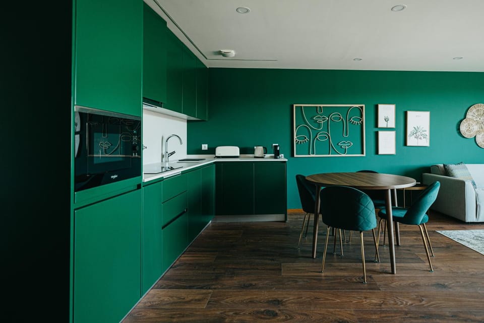 Kitchen or kitchenette
