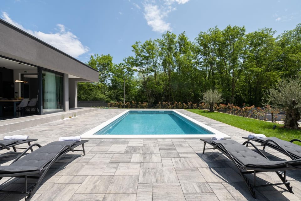 Garden, Garden view, Pool view