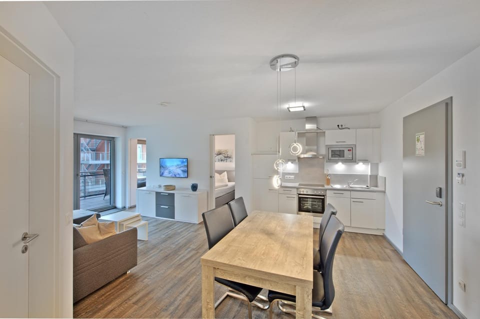 Kitchen or kitchenette, Living room