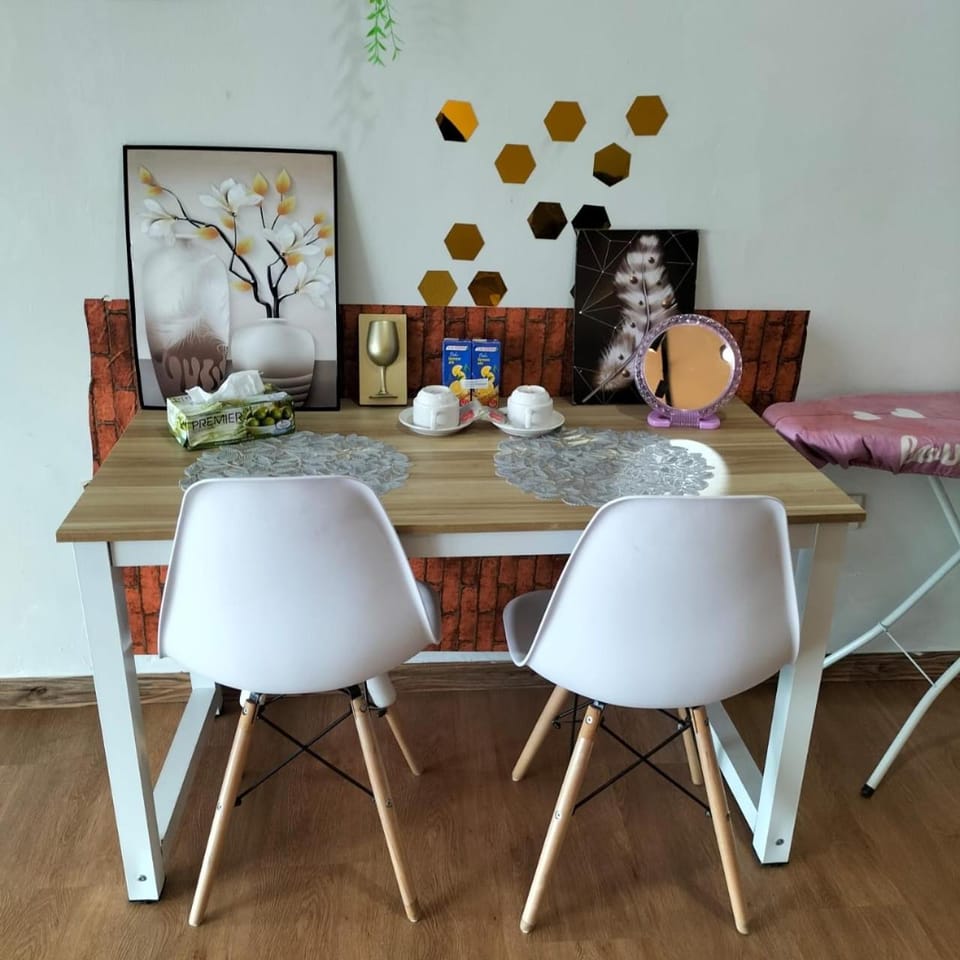 03-2 pax Palazio Mount Austin Wifi Apartment in Johor Bahru