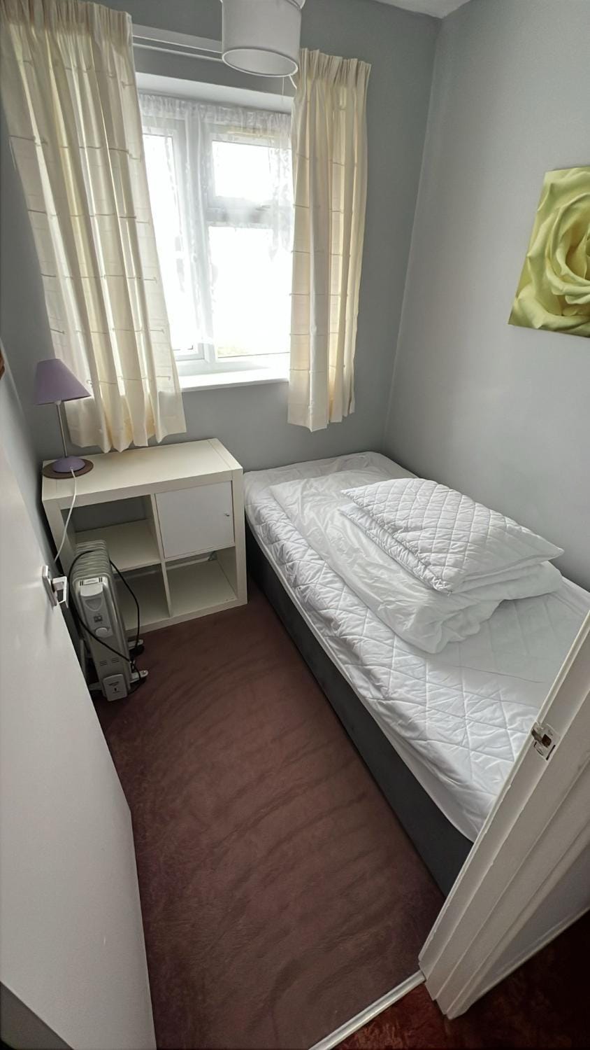 3 Bedroom House With Balcony Close To Beach House in Hemsby