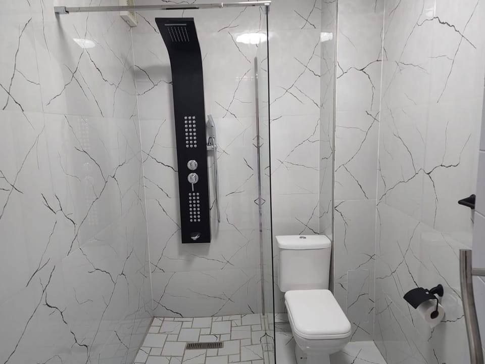 Shower, Toilet, Bathroom