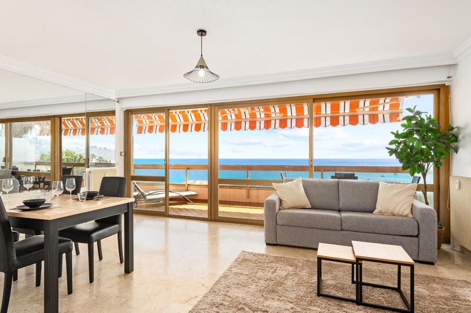 "La Cuse" Vue Mer Imprenable, Calme, Parking Apartment in Menton