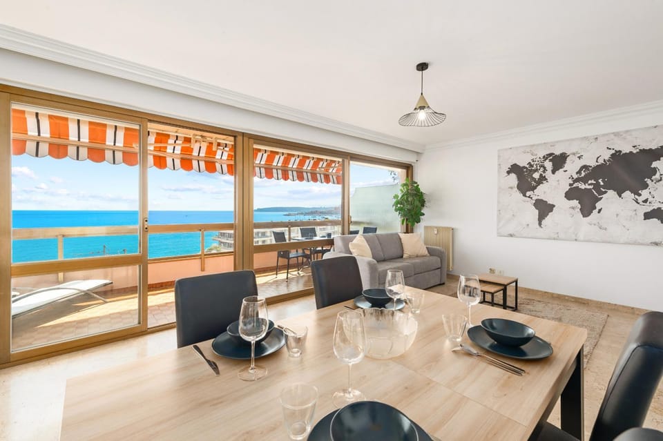 "La Cuse" Vue Mer Imprenable, Calme, Parking Apartment in Menton