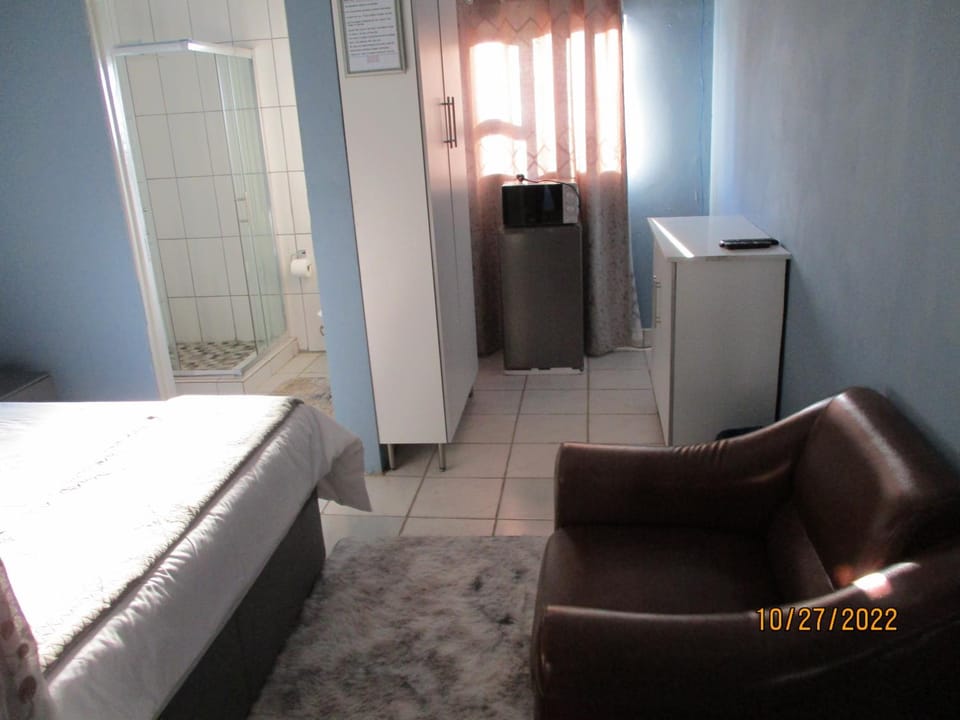 Contractors Group Accommodation In Klerksdorp Bed and Breakfast in North West, South Africa