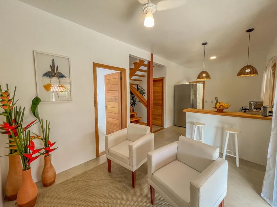 Kitchen or kitchenette, Living room, Seating area