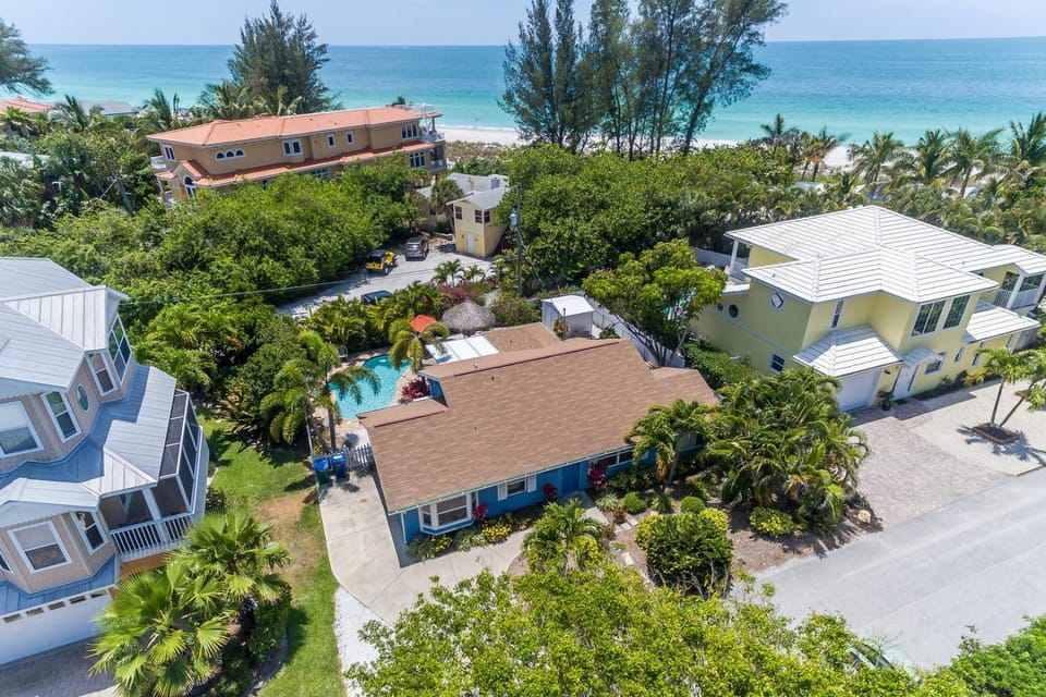 Lazy Daze House in Holmes Beach