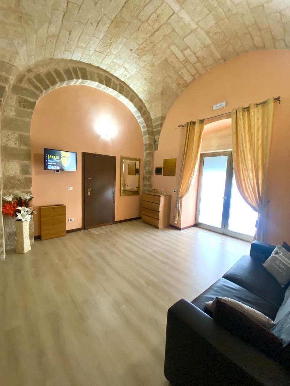 TV and multimedia, Living room, Photo of the whole room