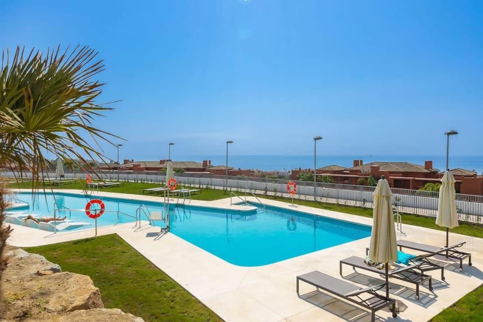 Doña Julia Sea View Marvel Apartment in Costa del Sol