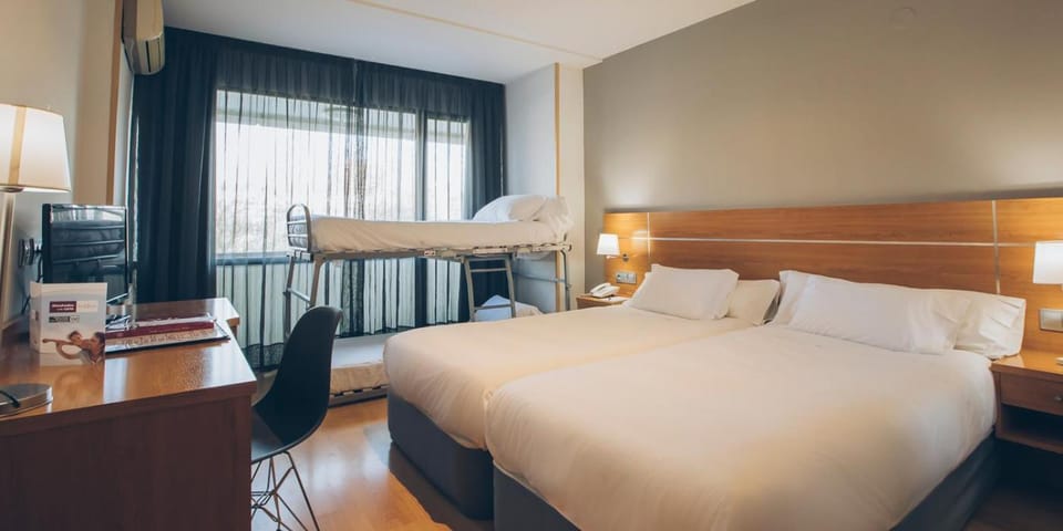 Sancho Ramirez Hotel in Pamplona