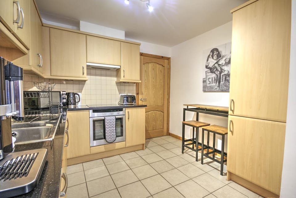 5 Argyle Place, Dornoch Apartment in Scotland