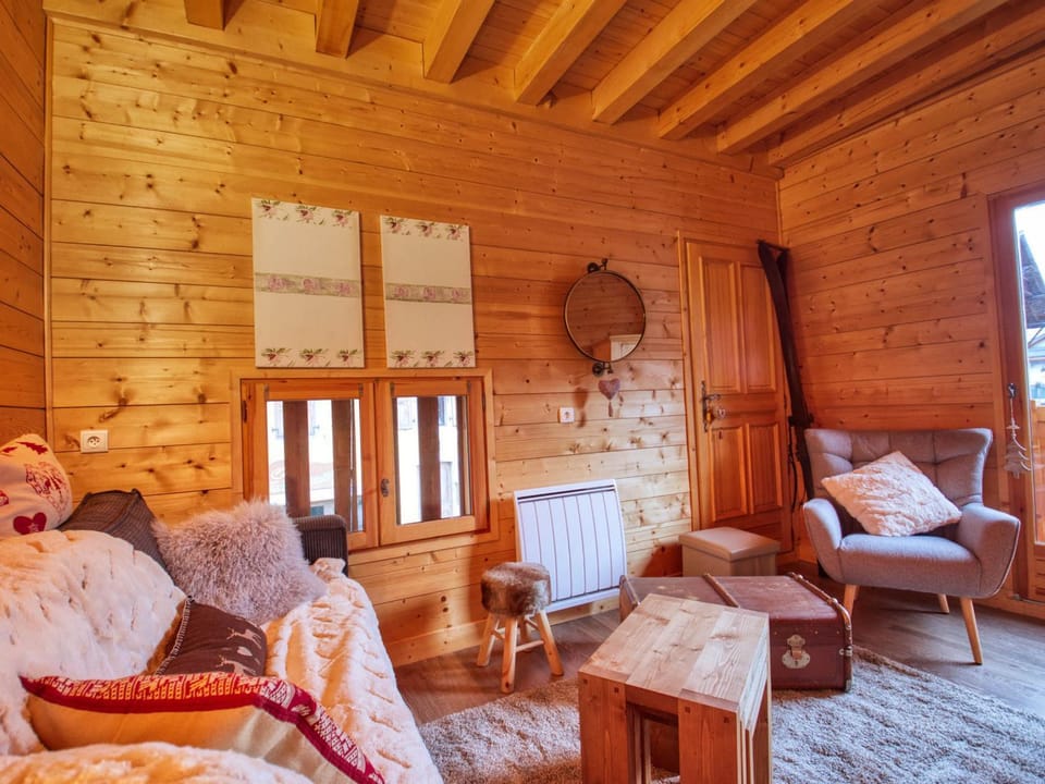 Appartement rénové 3 chambres, animaux acceptés, parking, proche Grand Massif - FR-1-642-76 Apartment in Morillon