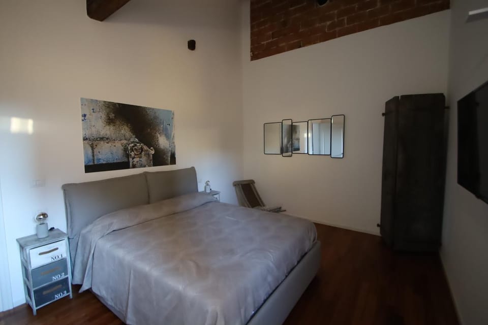 CHARME Appartamento immerso tra le mura bolognesi Apartment in Bologna