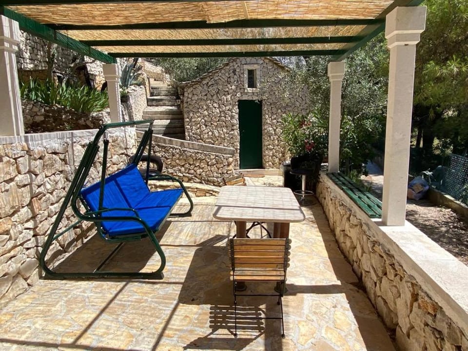 Patio, Seating area