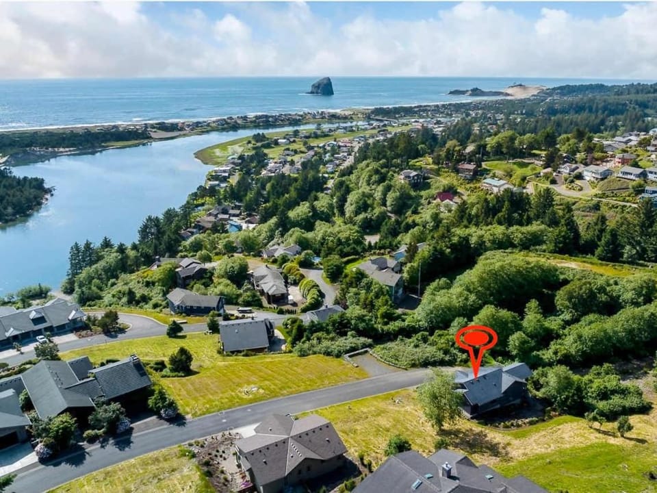 Alta Vista House in Pacific City