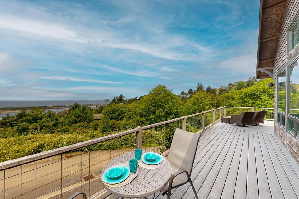 Alta Vista House in Pacific City