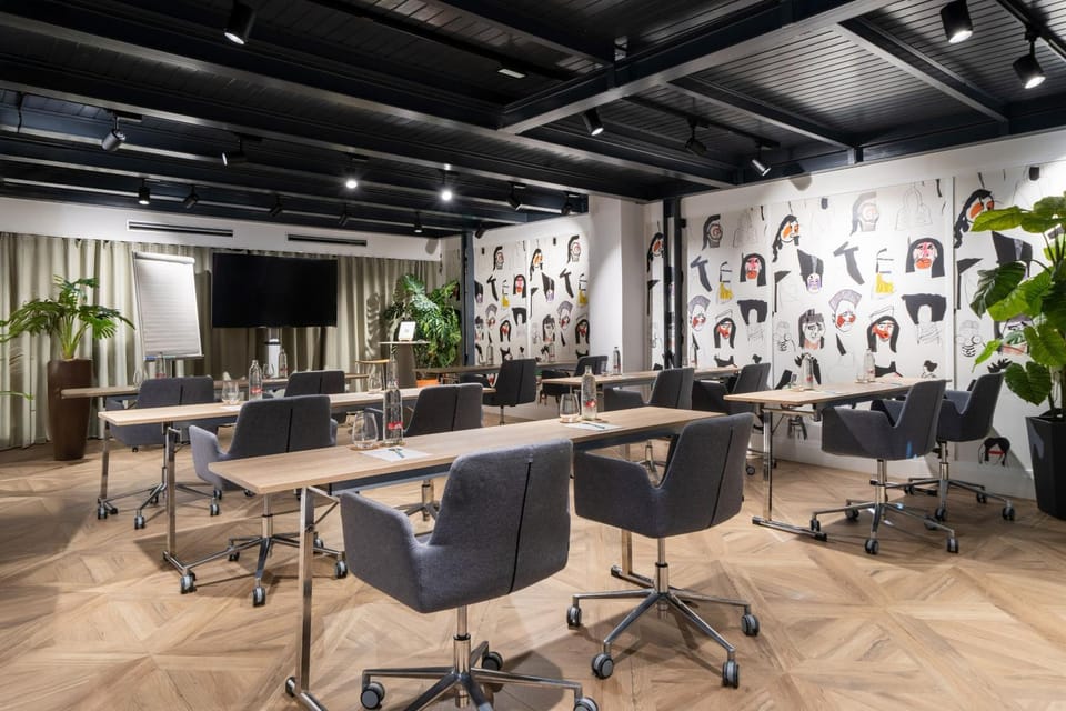 TV and multimedia, Meeting/conference room, Drinks