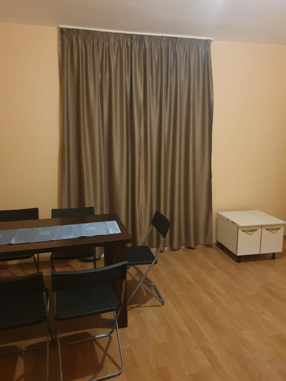 Dining area, Internal: Not applicable to any particular room