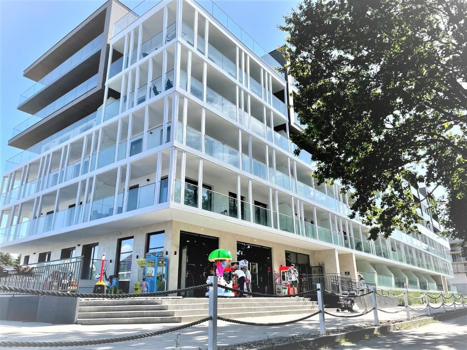 Property building, View (from property/room)