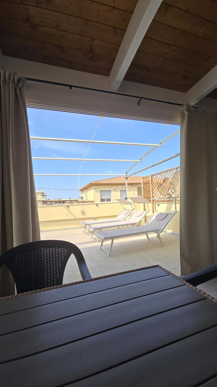 Balcony/Terrace, Balcony/Terrace, Living room, Seating area, Sunset