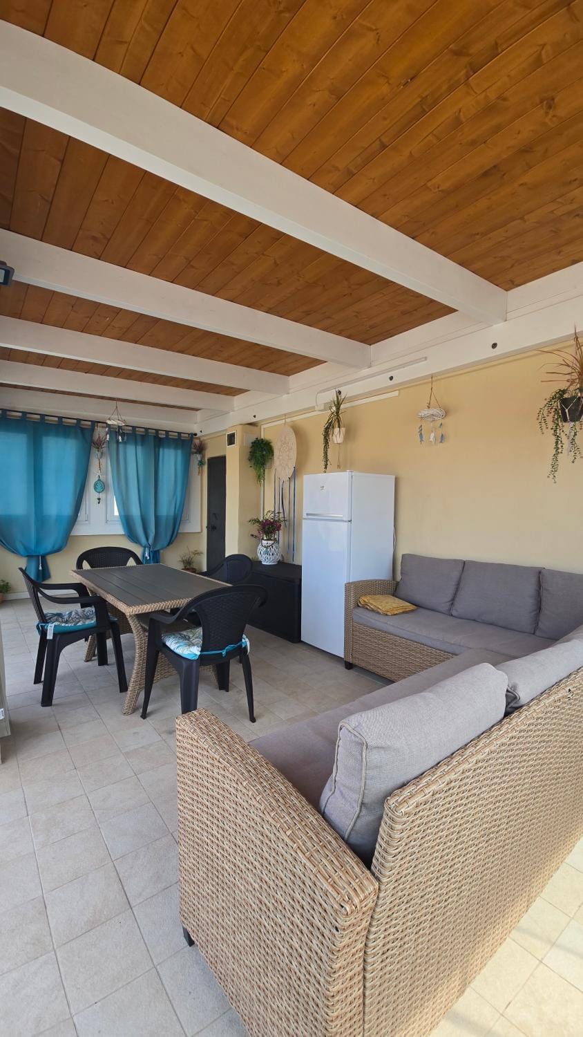 Balcony/Terrace, Balcony/Terrace, Living room, Seating area, Sunset