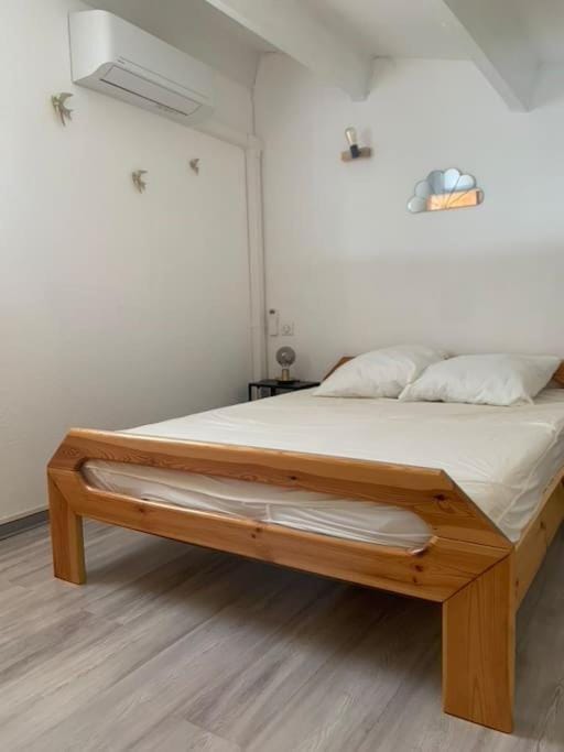 Maisonnette chaleureuse au pied du port House in Leucate