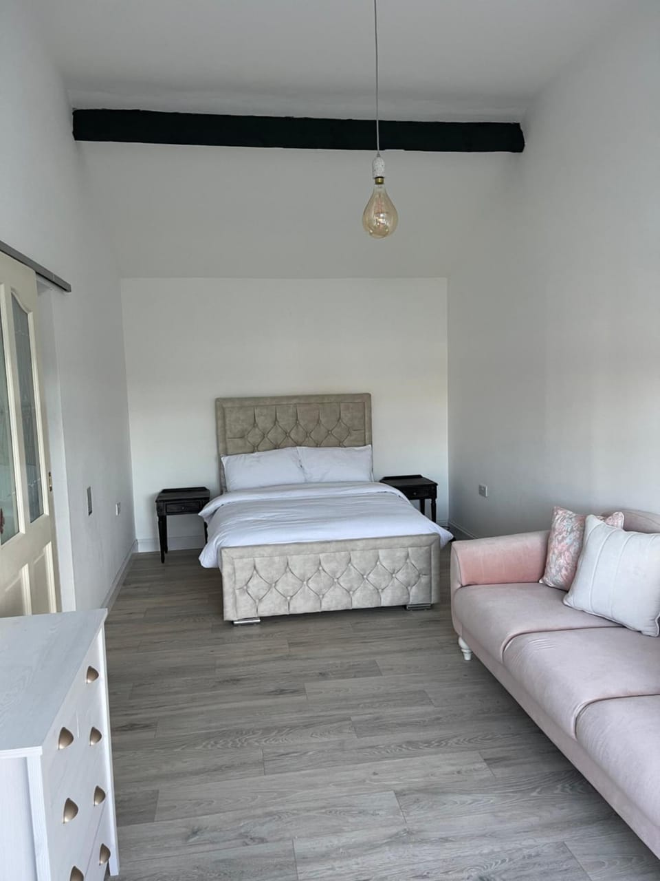 Cosy apartment with fire stove Apartment in County Galway