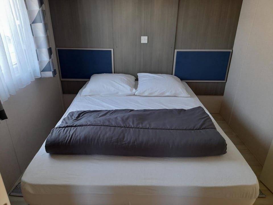 le mobile home Le Victory situé au Camping Le Rio Campground/ 
RV Resort in Hauts-de-France