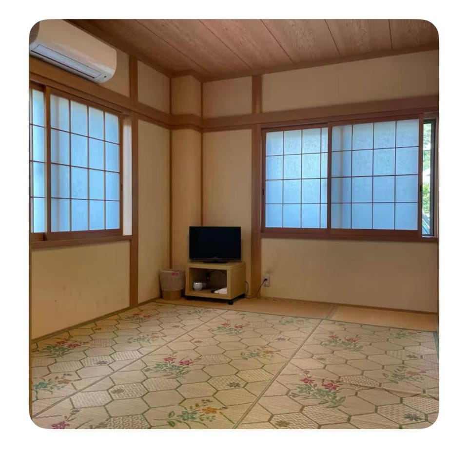 ビーチ徒歩１分のプライベート空間、民宿やまぐち Apartment in Japan