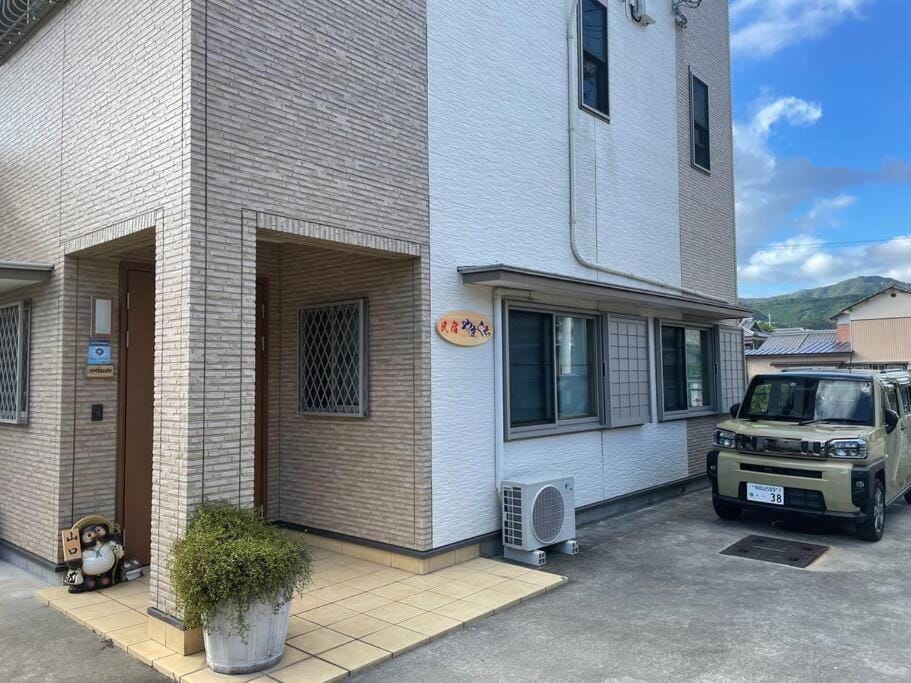 ビーチ徒歩１分のプライベート空間、民宿やまぐち Apartment in Japan