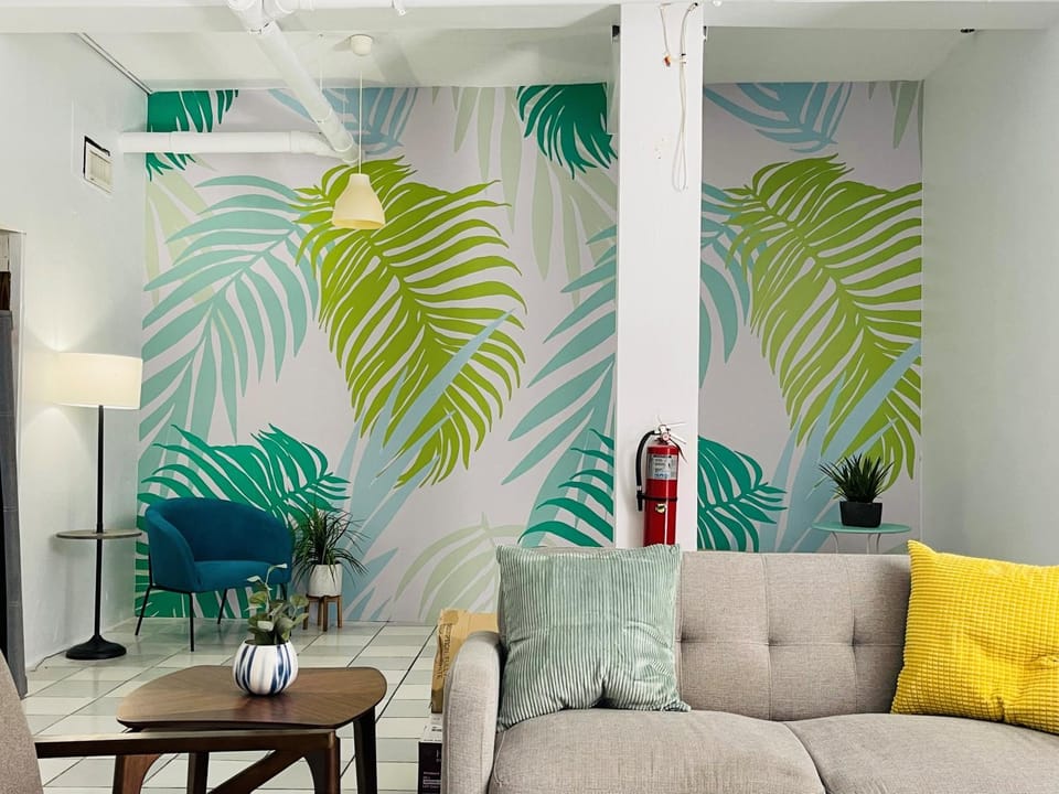Living room, Seating area