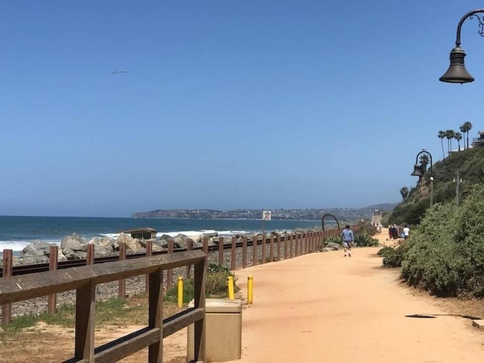 Blue Whale Inn San Clemente Charmer Unit A Apartment in San Clemente